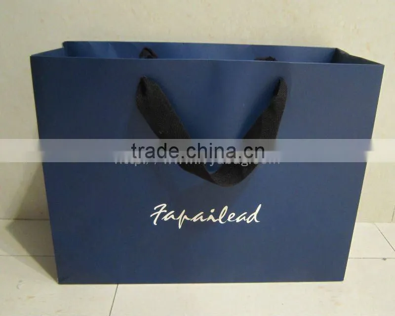 paper clothes shopping bag
