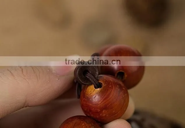 Men's Nice Round Natural Cat's Eye Red Antifatigue Sandalwood Beads Bracelet