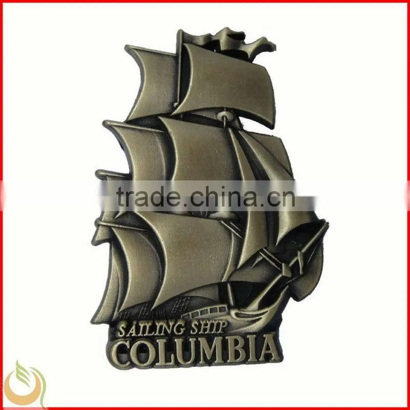 Zinc alloy antique bronze plating 3D custom australia badge with pin
