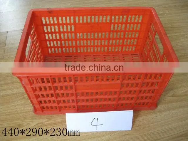 Plastic crate injection mould