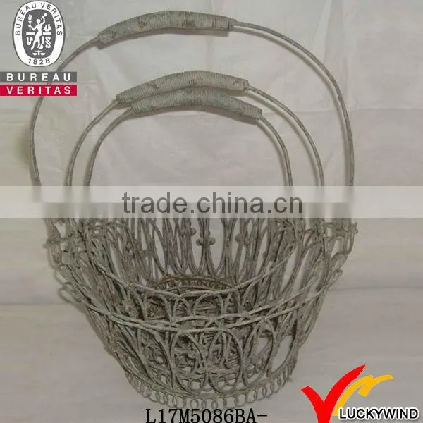 Functional durable vintage country style metal garden baskets for sale