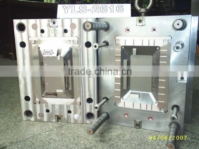 High Quality&Precision Auto Oil Pump Plastic Injection Mold-shenzhen