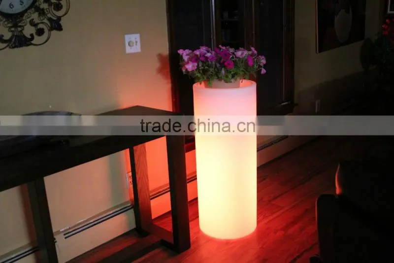 Cylindrical high waterproof light flowerpot White Plastic Led Flower Pots/Led Light Garden Flower Pot