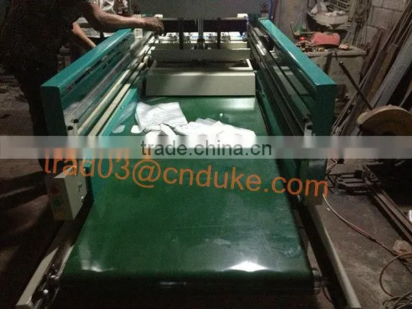 GBDE-700 High Speed Four Lines Automatic Punching T-shirt Bag Making Machine Price