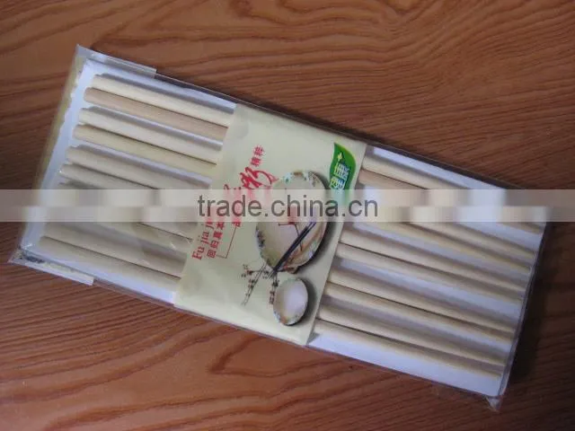 High quality with bamboo chopsticks on the plane