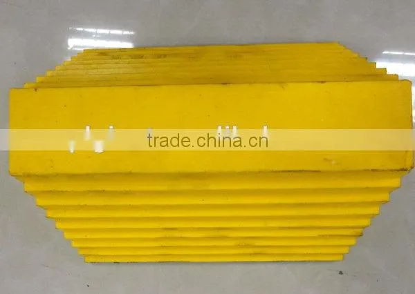 PU wheel chock with handle orange color GT34