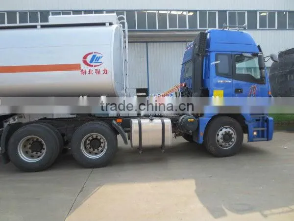 3 Axles Oil Tank Trailer 49000L With FONTON Tractor