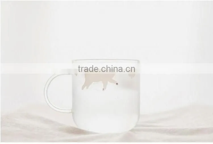 New design Christmas gift polar pattern glass polar bear penguin cup