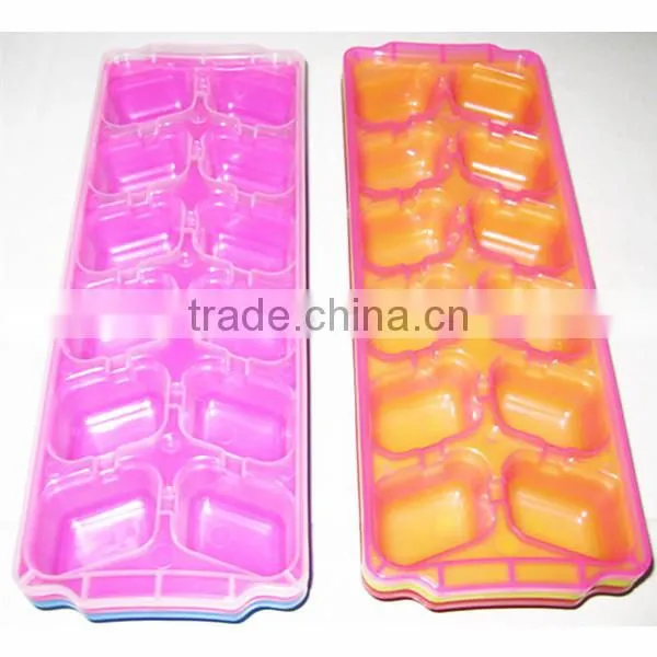 IT-6769 BPA Free Food Grade plastic 12 Perfect ice cube tray