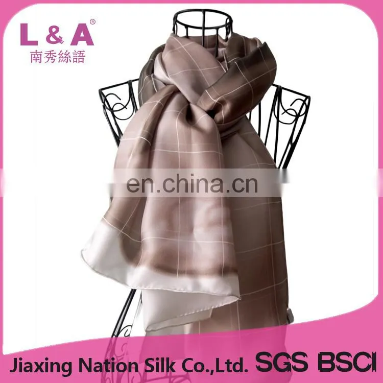 2017 Digital printing hand rolled real silk scarf women long