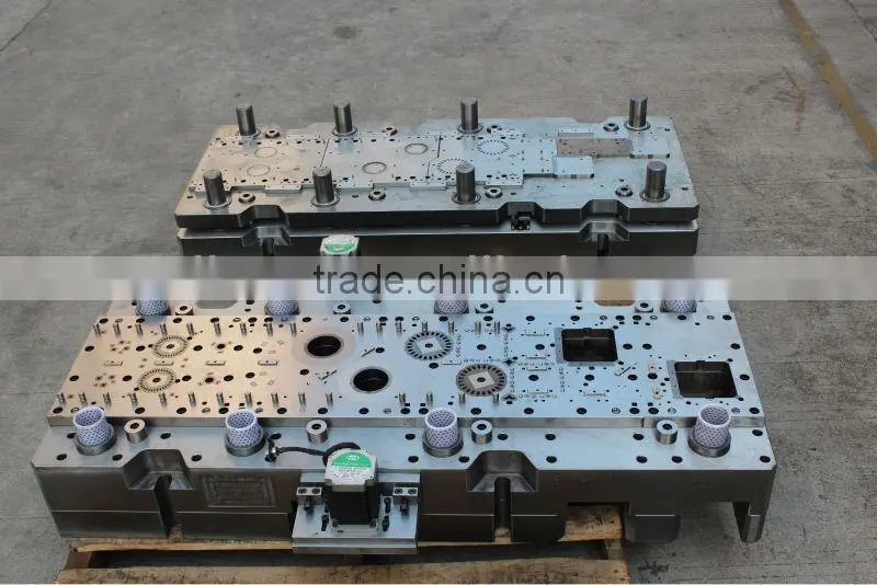 Stamping progressive mould for servo motor lamination core
