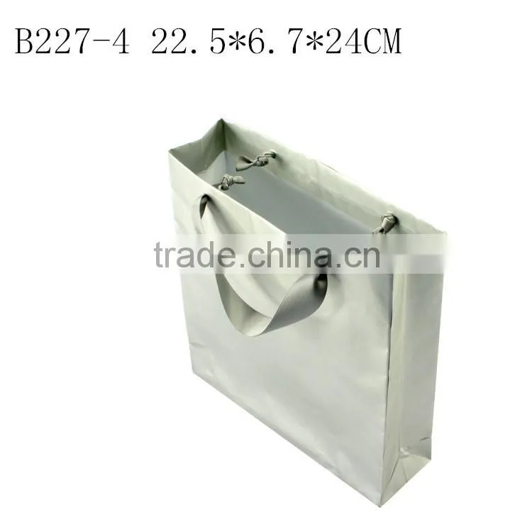 China Manufacture Custom Special Paper Jewelry Gift Packaging Bag B236-3