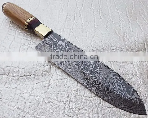 Custom handmade chefJungle knife with wood Handel