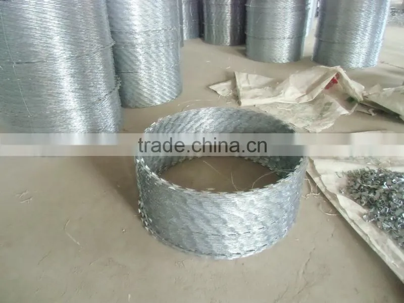 Cross Type Concertina Razor Wire Barbed Tape