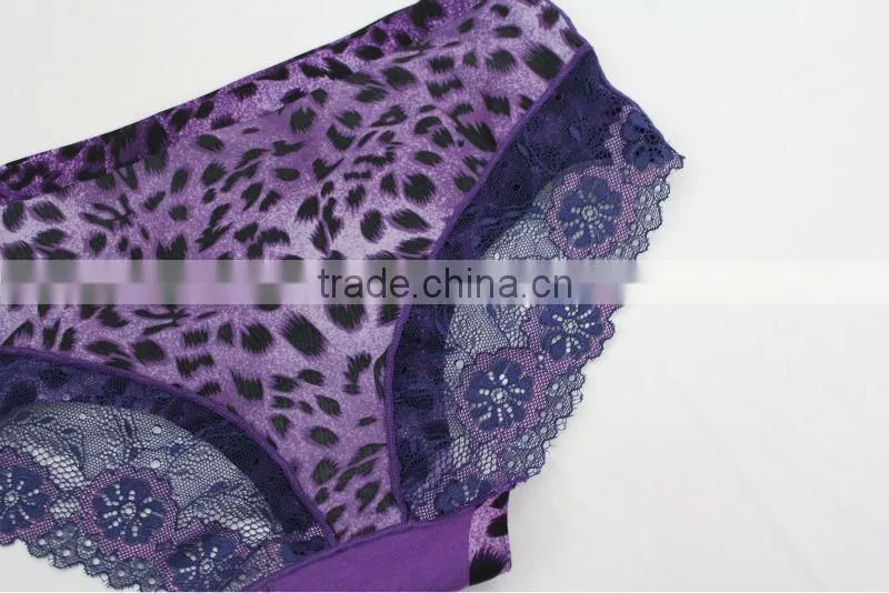 New Style Adhesive panty with lace