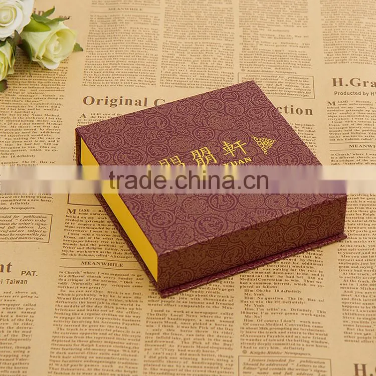 Luxury strong closure cardboard gift box/magnetic gift box