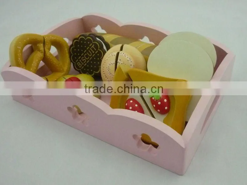 wooden fresh baked food toy kit for children's pretend play