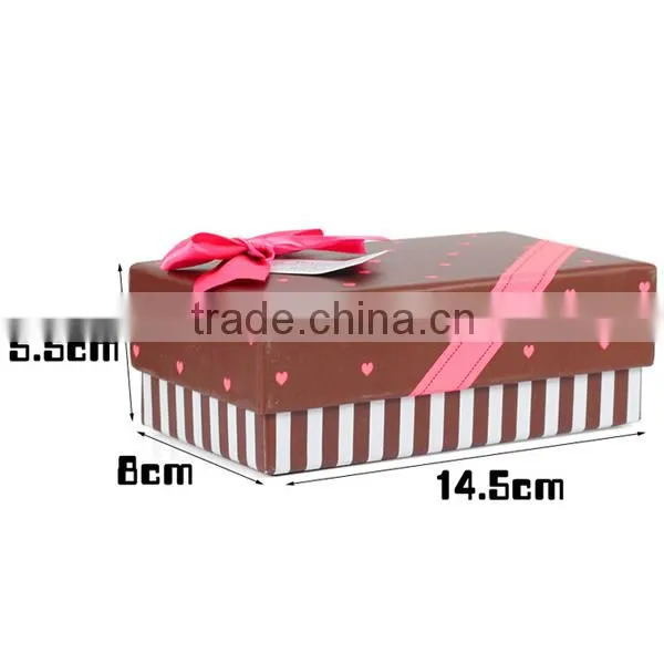 Lovely Heart Spot Paper Gift Box