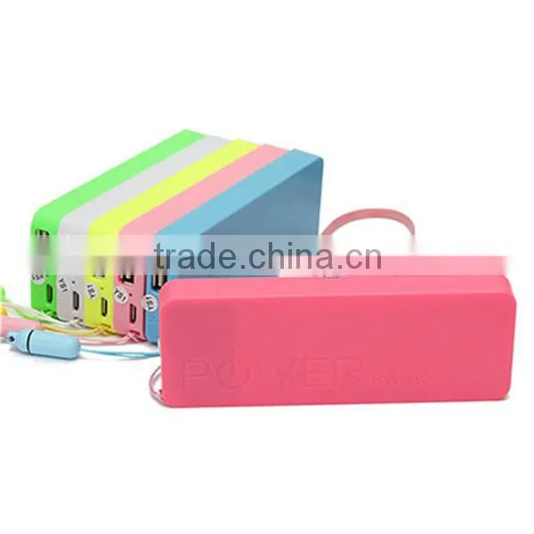 5600mAh Slim USB Power Bank Charger Green