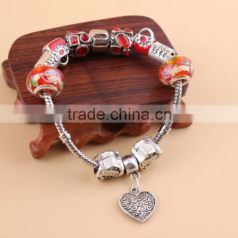 Latest bracelet design European beads women fashion charms bracelet