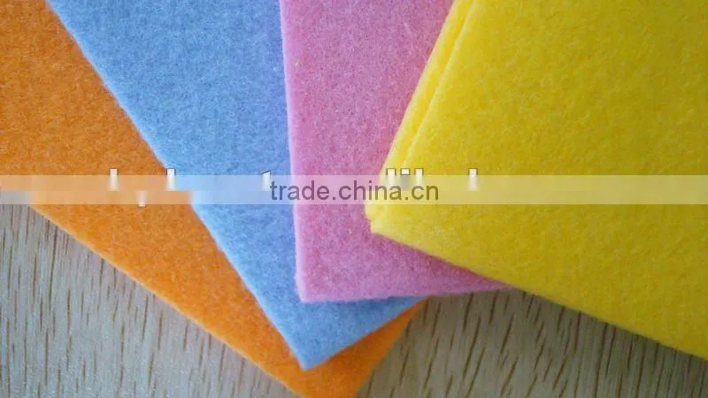 Nonwoven Cleaning Cloth / Wipes