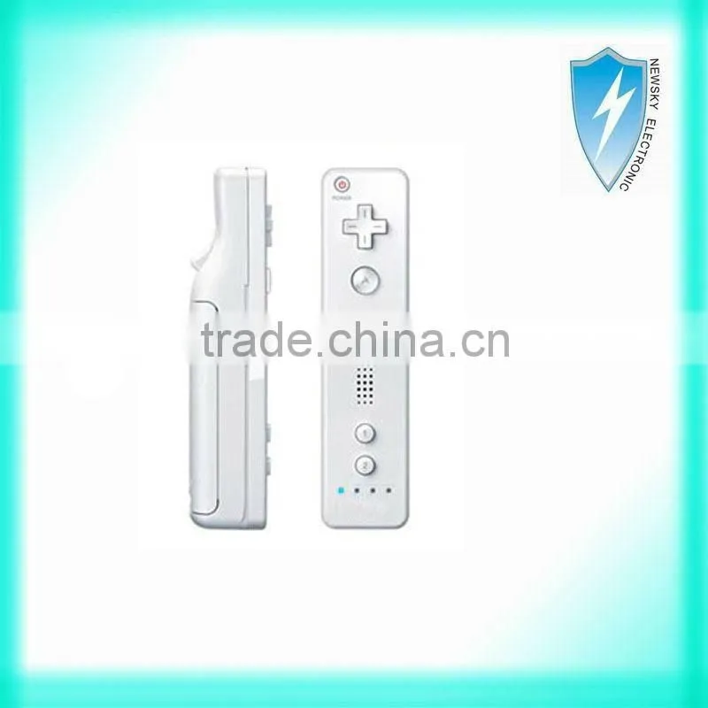 Controller Nunchuck Remote Control for Wii with motion plus