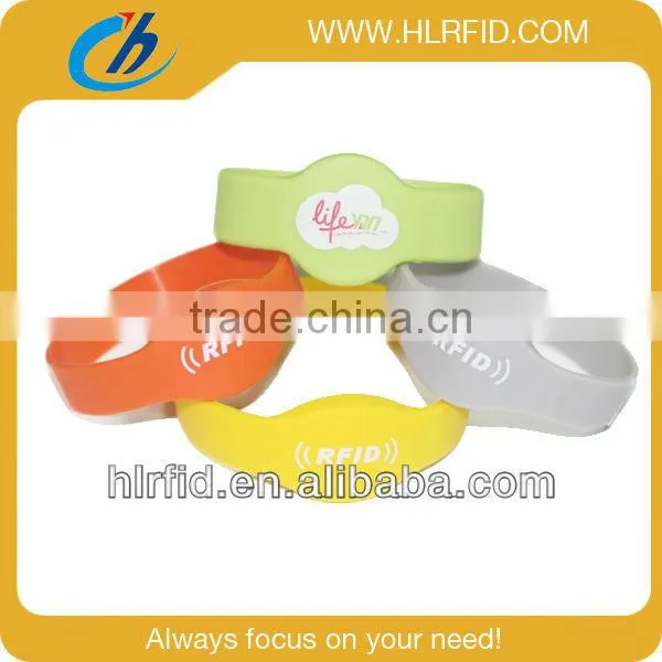 LF TK4100 rfid chip, pvc rfid wristband/bracelet for events