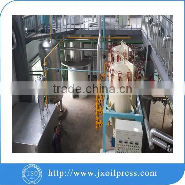 In refining line centrifugal extracting machine