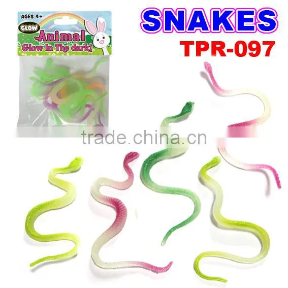 Barrel Glowing Plastic Snakes