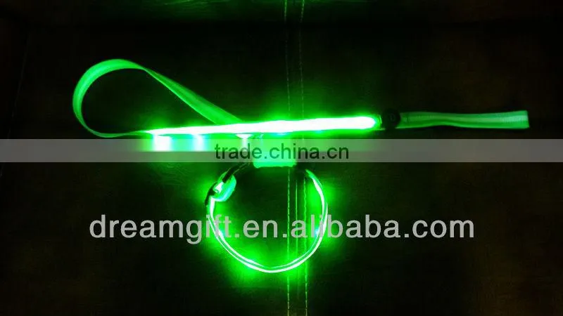 2015 with 9 pcs LED light cute pet parts flashing Led leashes