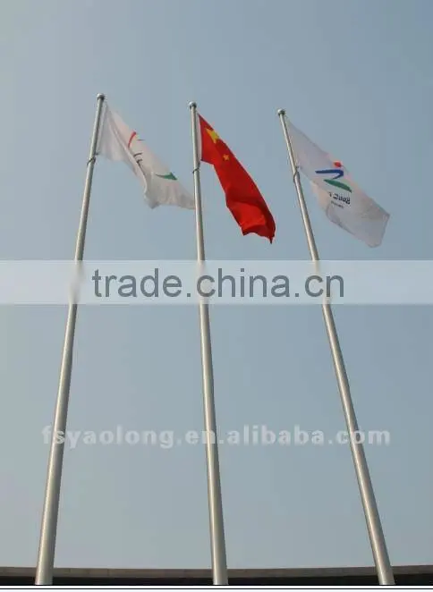 Manual internal halyard tapered flag pole