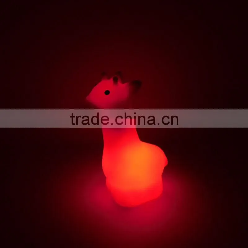 New Design Giraffe Roto Casting Led Light Vinyl Toy