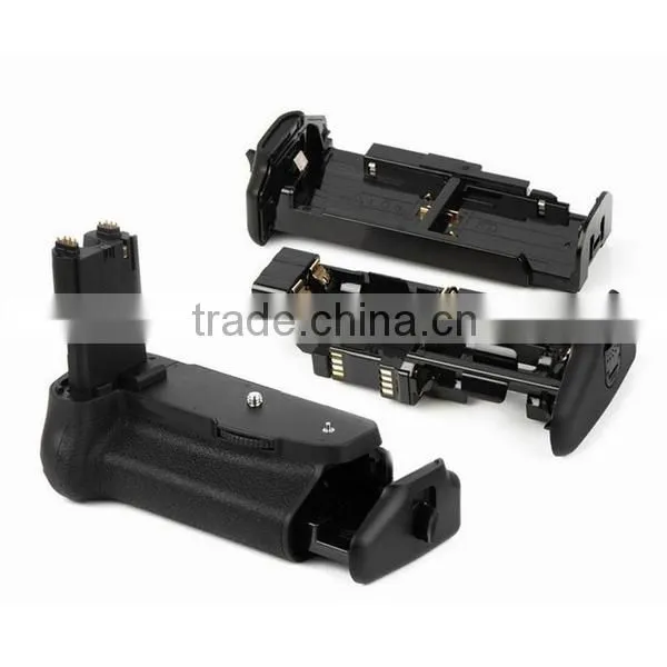 Commlite ComPak Vertical Camera grip/Battery Pack/Battery grip for Canon 7D