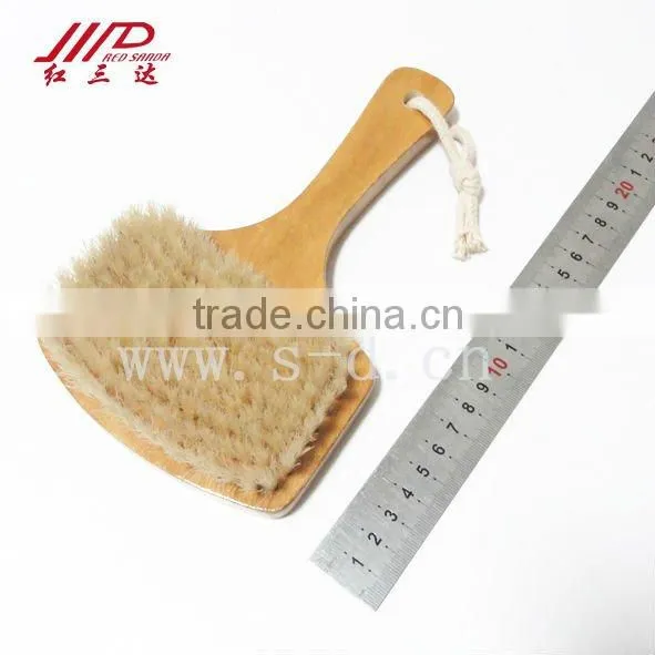 Wooden bath brush with pig hair