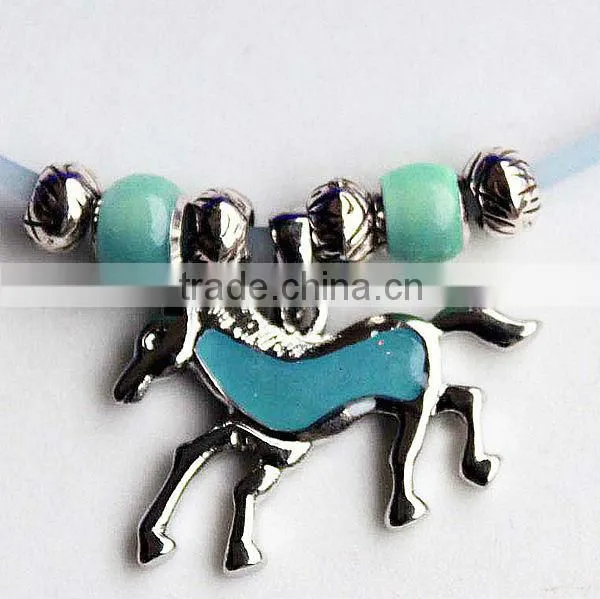 Moon Shaped Popular UV Active Silicone Necklace