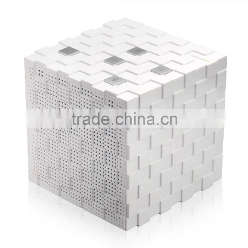New Magic Cube Portable Wireless Bluetooth Speaker Black and White AM000081