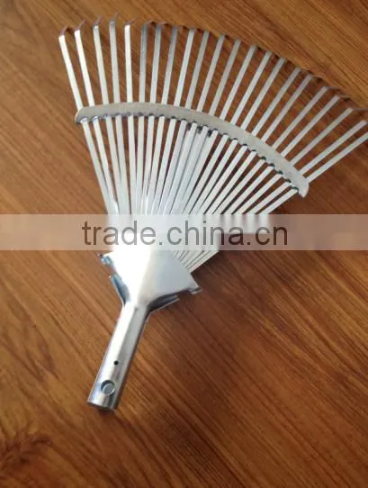 22 teeth wooden handle steel garden rake