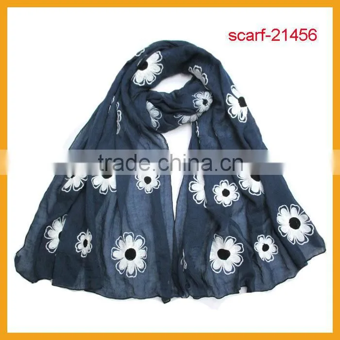 latest lady fashion scarf paisley embroidery scarf
