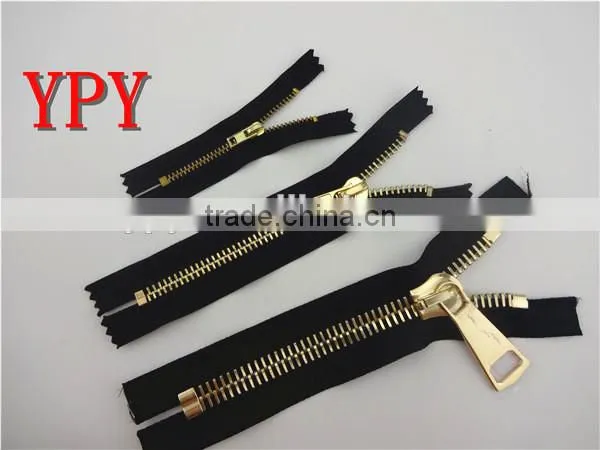 garment accesories& metal teeth dyeable zippers