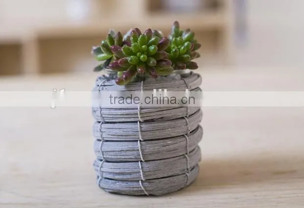 Desktop decor handmade small wicker woven baskets for flowers