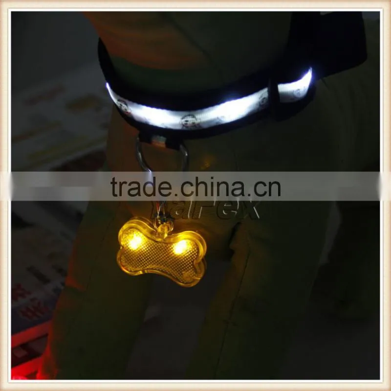popular bigbee Bone Shaped LED Flashing Night Light Pet Dog Blinking Pendant Collar Clip Buckle wholesale Brand New