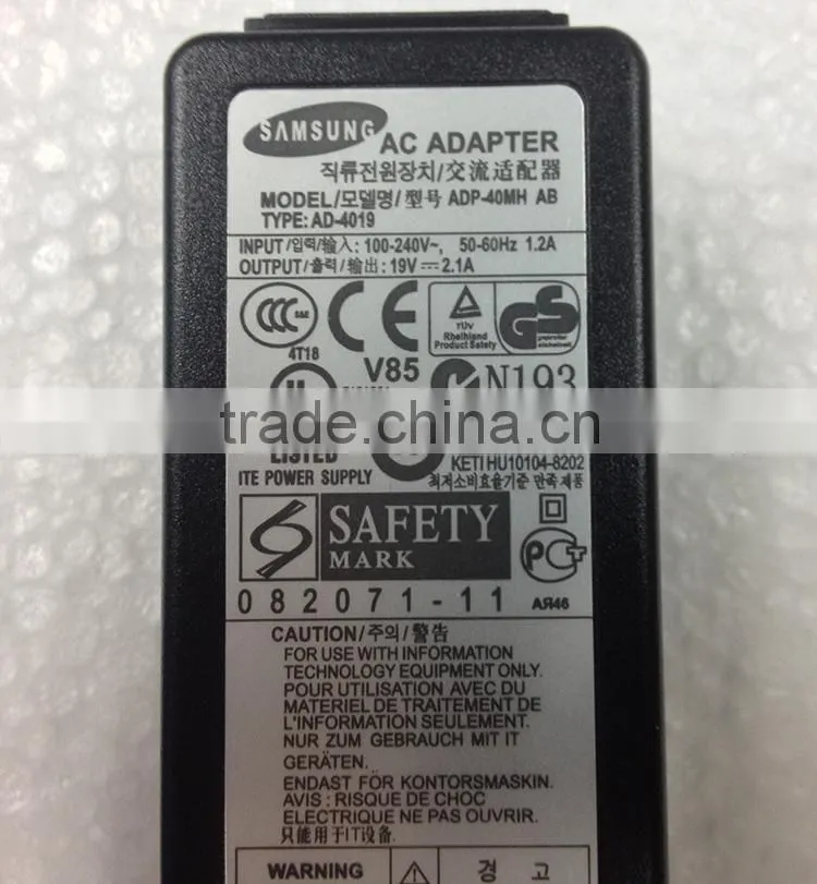 New Original For Samsung Laptop Adapter ac Power Charger 19V 2.1A 40W ADP-40MH AB For Samsung 900X3C 915S3G 905S3G Ultrabook