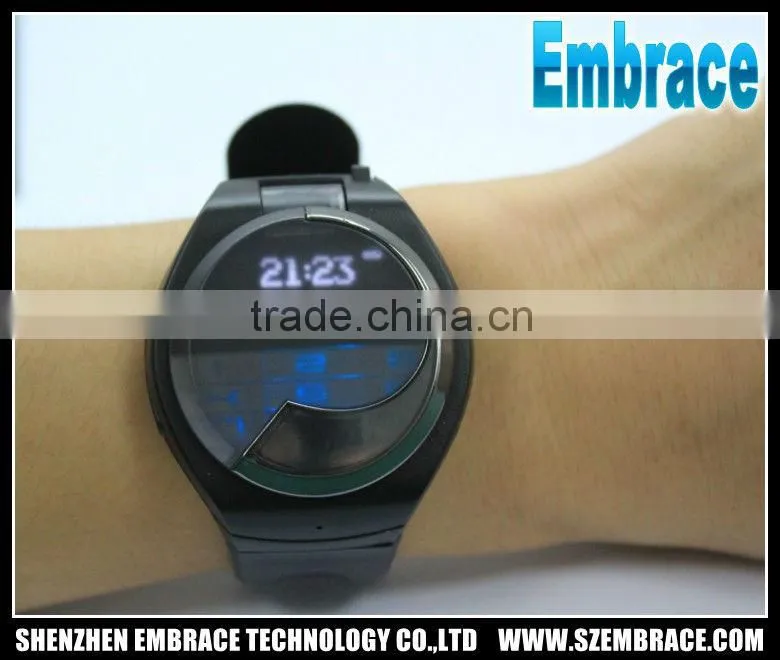 digital watch with bluetooth with flip keyboard
