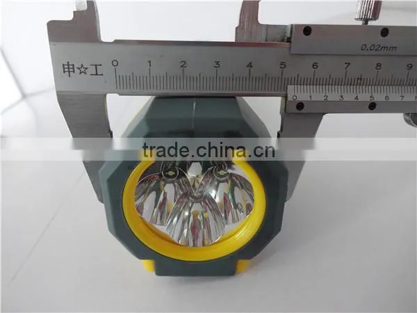 GS-4202 plastic signal magnet color changing led flashlight with hook