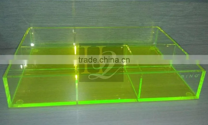 Yellow color acrylic material acrylic tray, acrylic serving tray with dividers