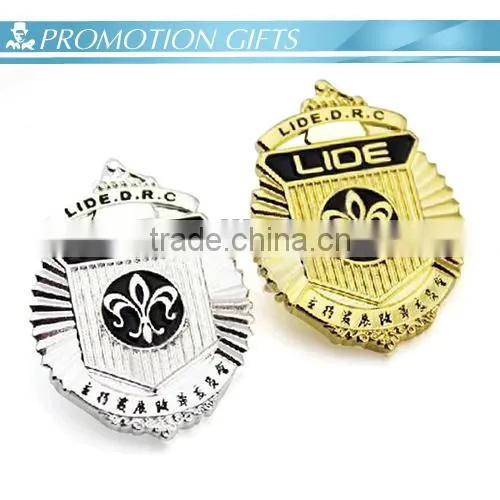 2015 high quality logo custom metal pin badge made in China
