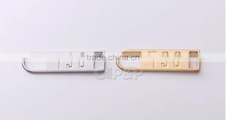The nice gold plating customized zipper puller backpack
