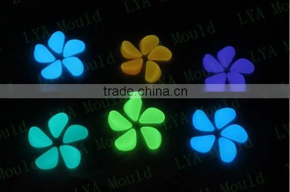 Night Glow Stone in Aquarium