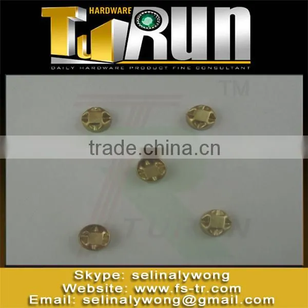 High precision good quality fashion brass button