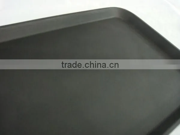 Heavy duty non-slip service tray, rectangular